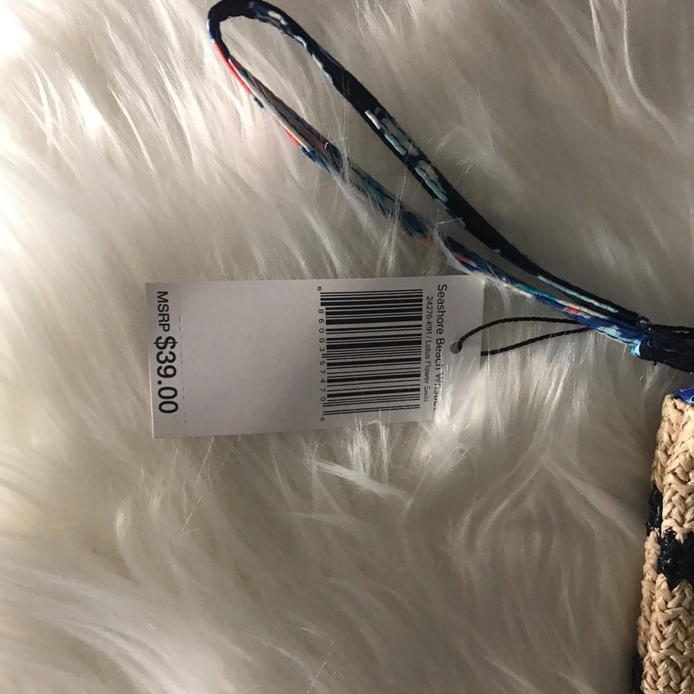 NWT Vera Bradley Seashore Beach Wristlet 🌊 - Picture 3 of 4